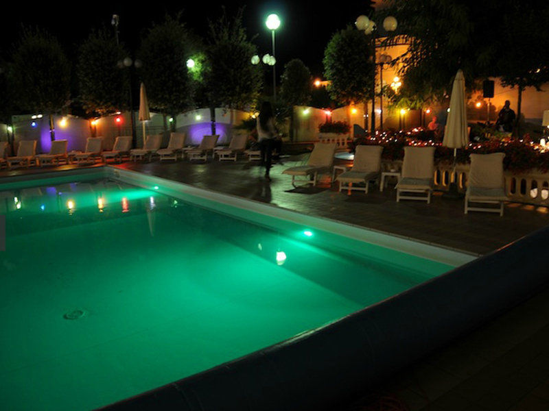 קרביה Hotel Nettuno מראה חיצוני תמונה