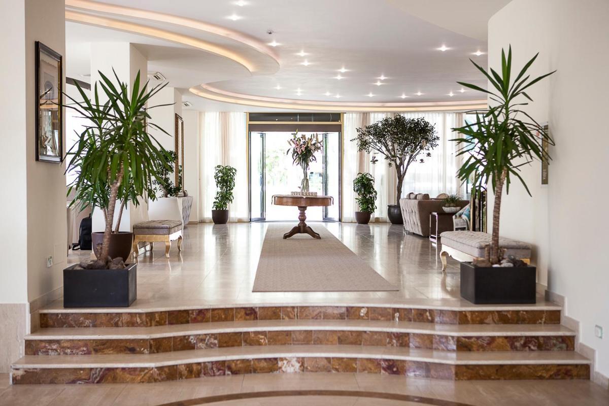 קרביה Hotel Nettuno מראה חיצוני תמונה