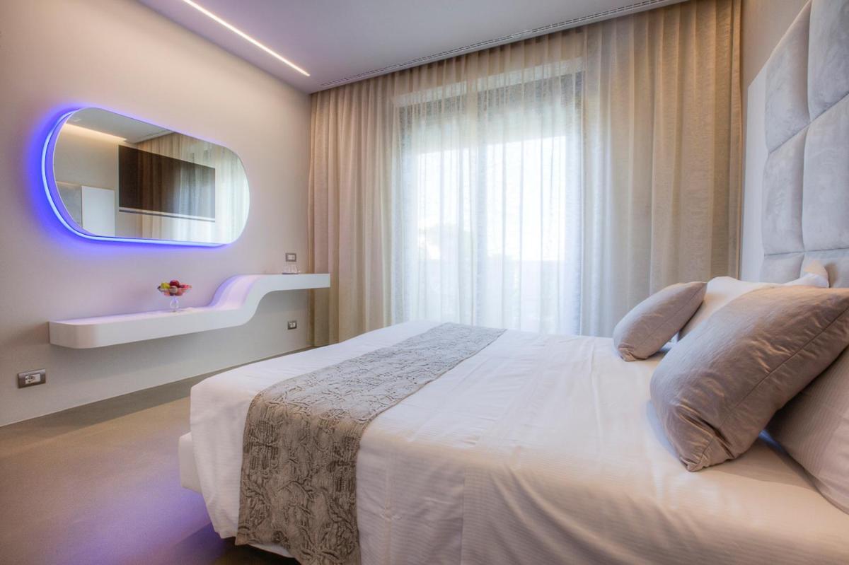 קרביה Hotel Nettuno מראה חיצוני תמונה