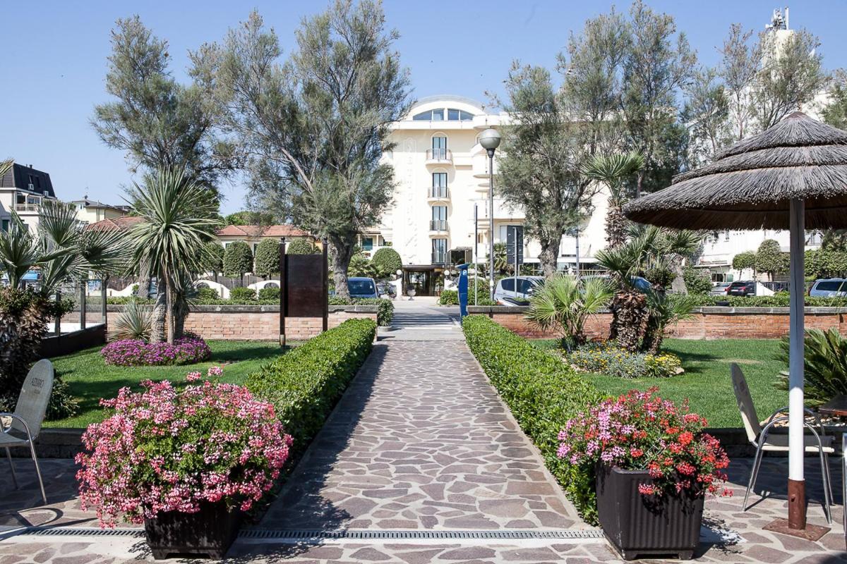 קרביה Hotel Nettuno מראה חיצוני תמונה